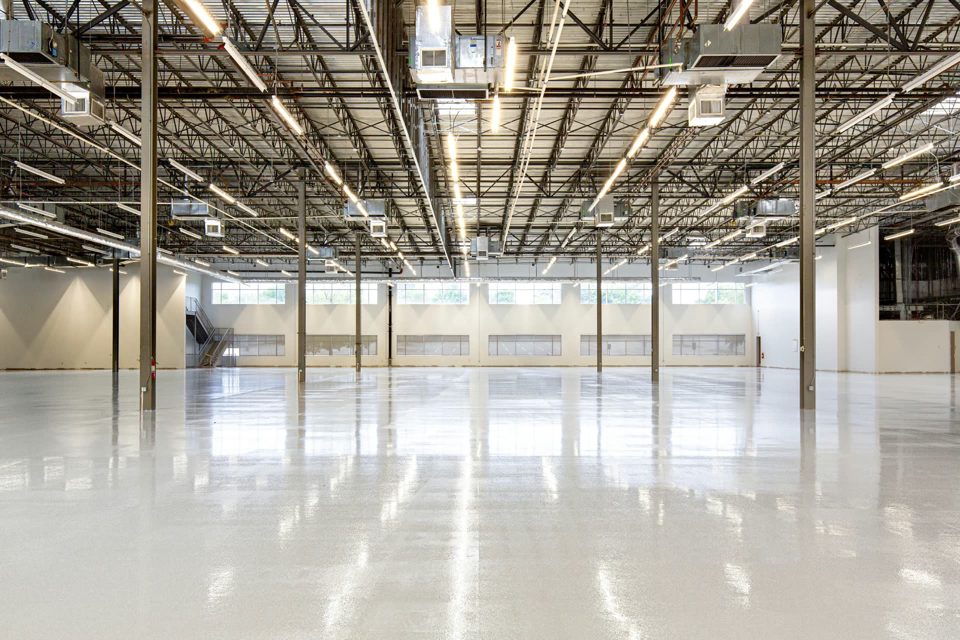 Offices, doors, safety and upkeep